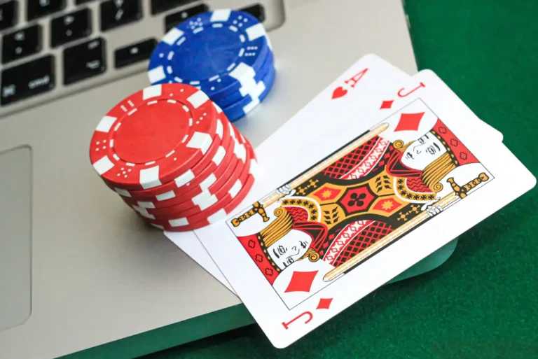 Which new casinos not on GamStop run hourly draws?